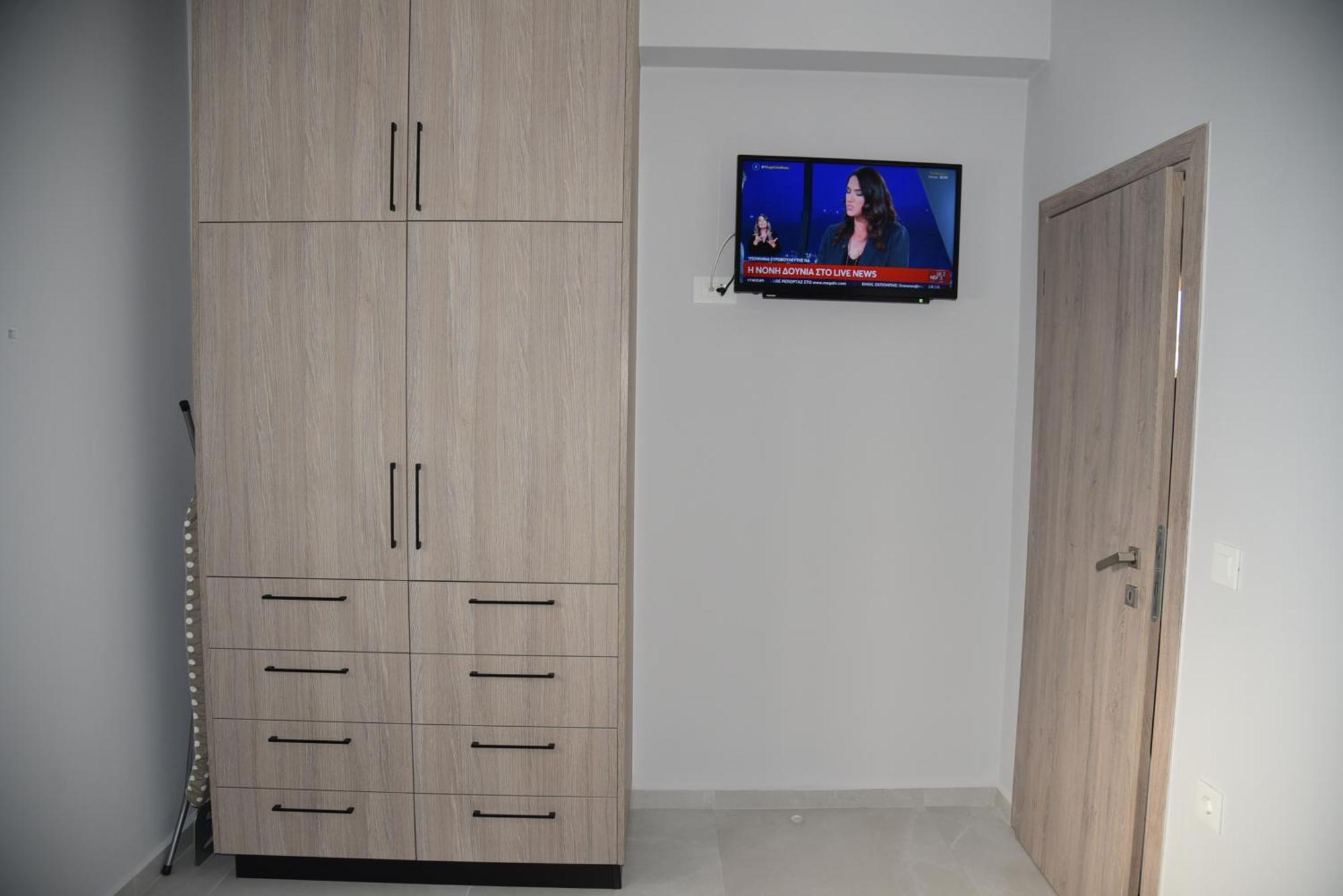 Pirgos Deluxe Apartment - Private Parking Kíssamos Eksteriør billede