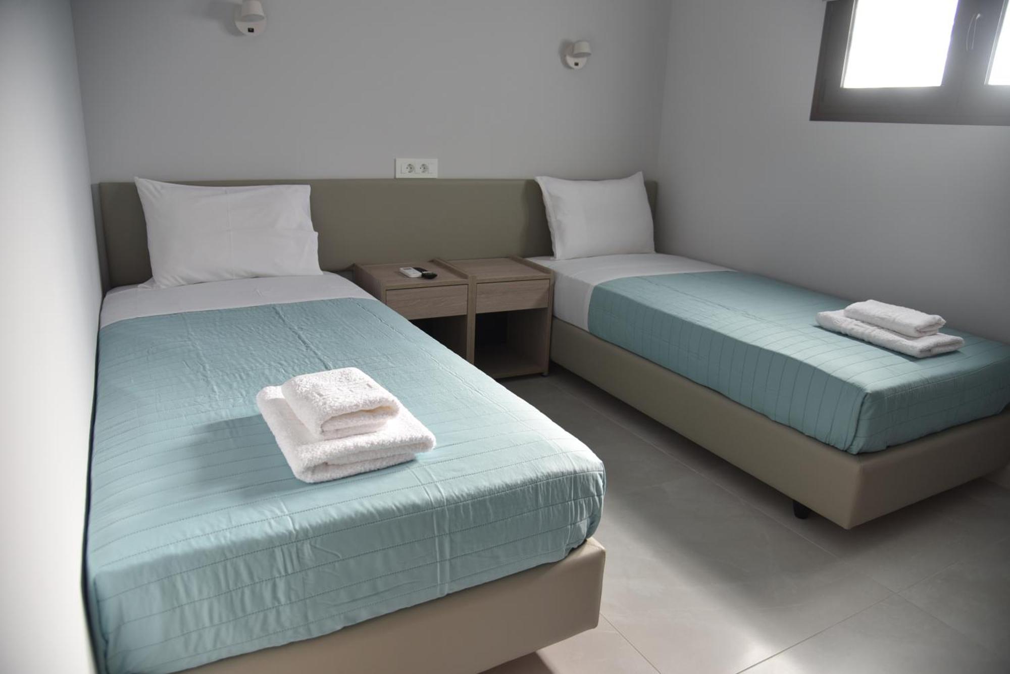 Pirgos Deluxe Apartment - Private Parking Kíssamos Eksteriør billede